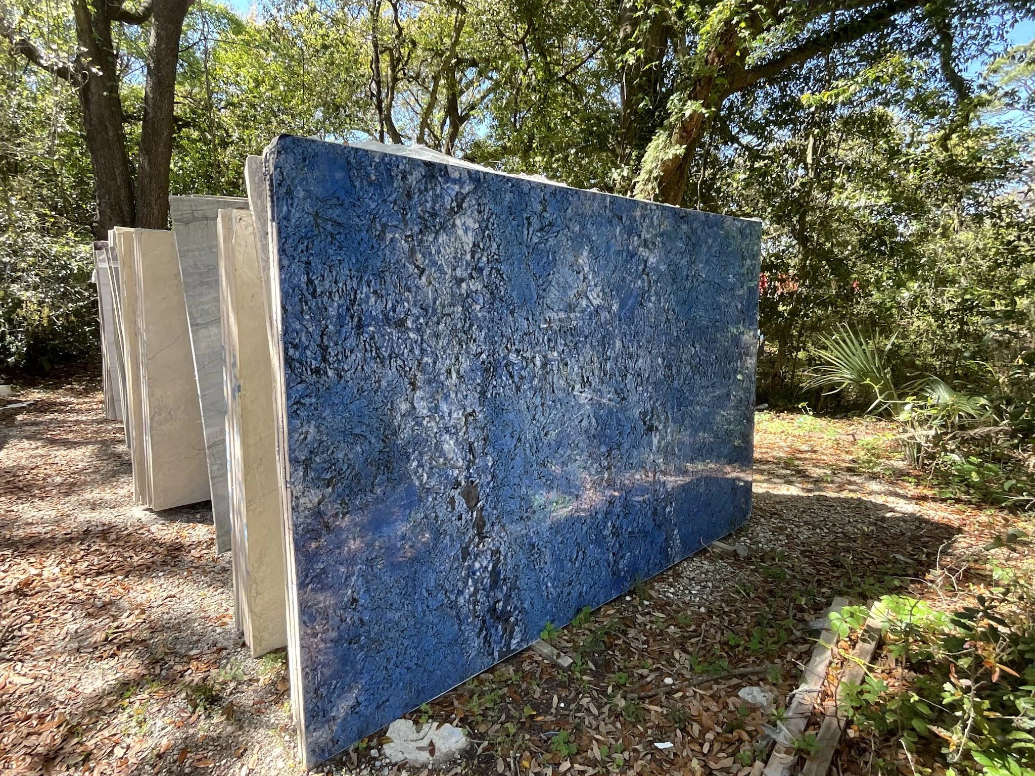 Blue Goias Slabs | TradeScout