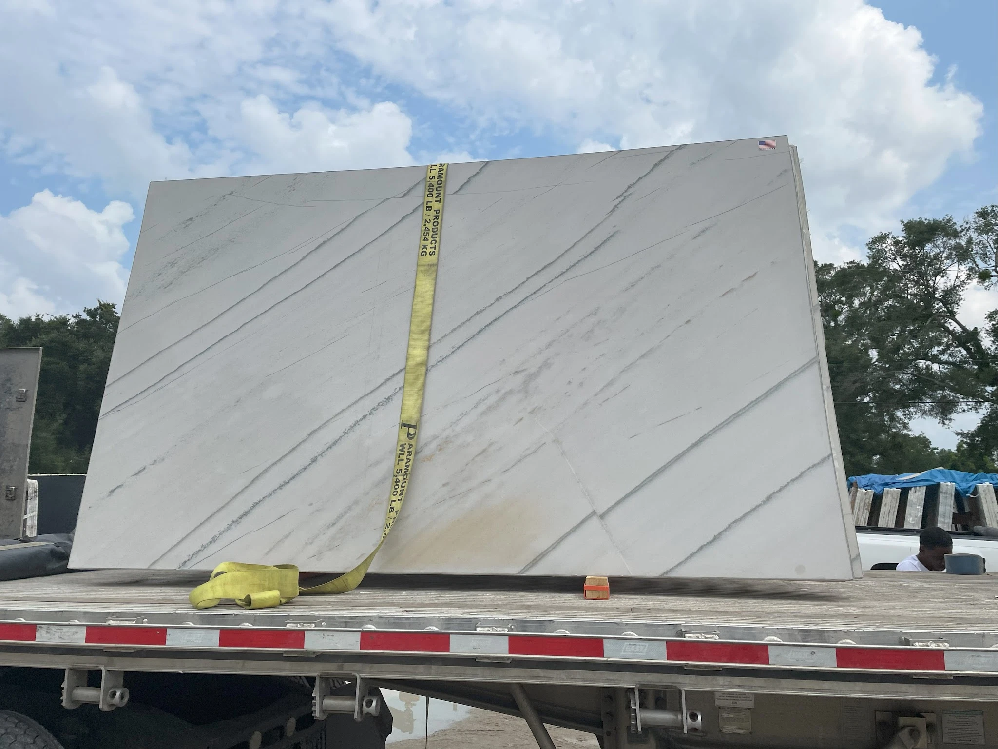 Casa Blanca Slabs | TradeScout
