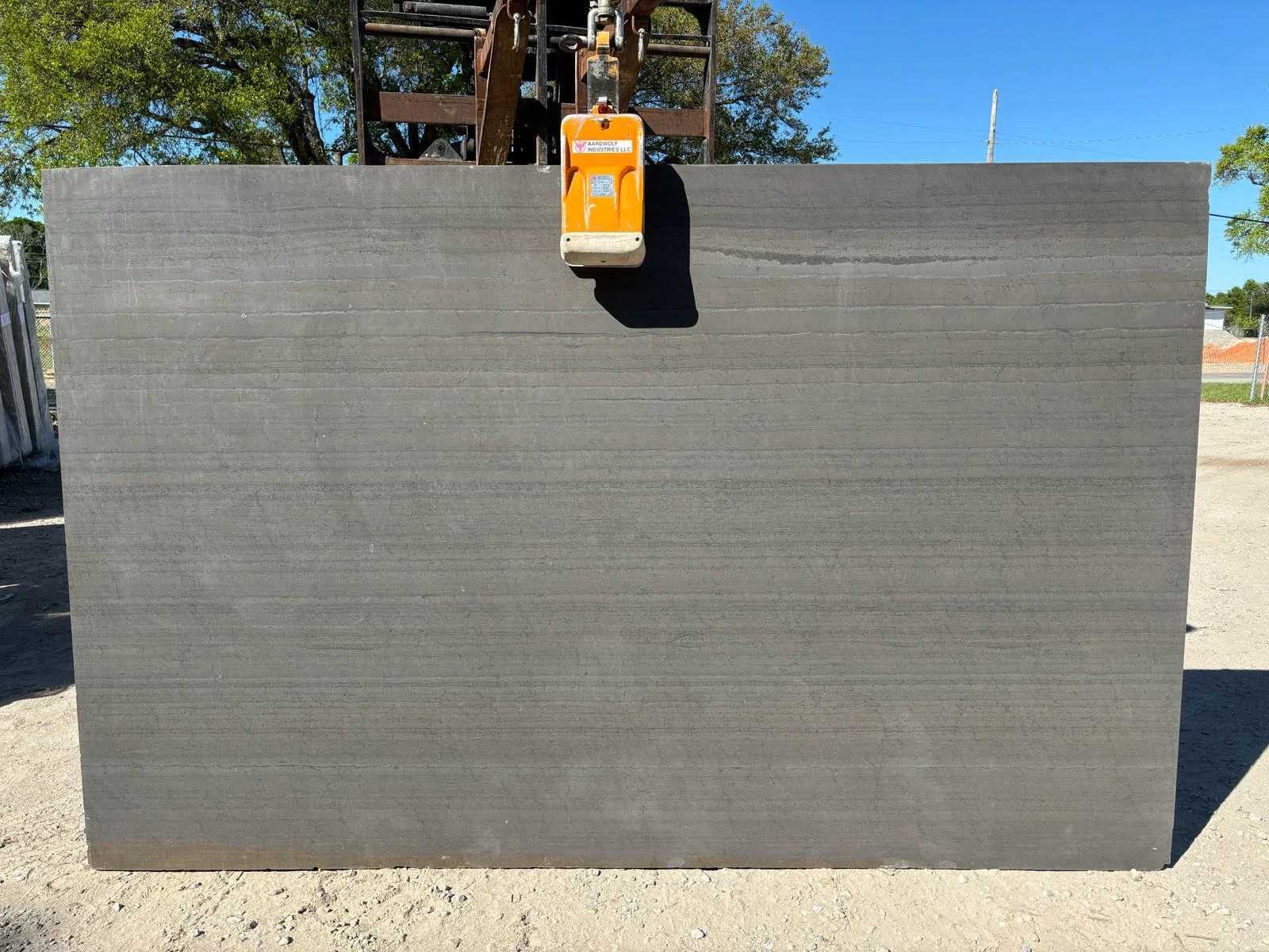 Mexican Brown Slabs | TradeScout