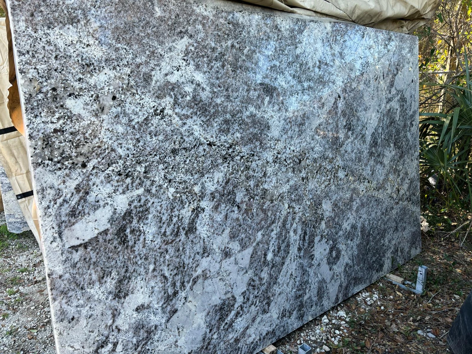 Mystic Spring Slabs | TradeScout