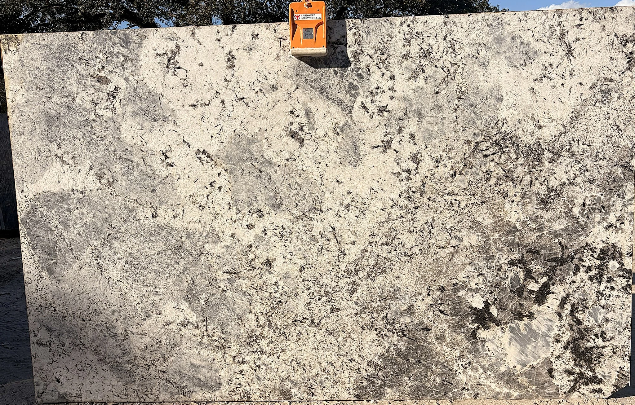 White Springs Slabs | TradeScout