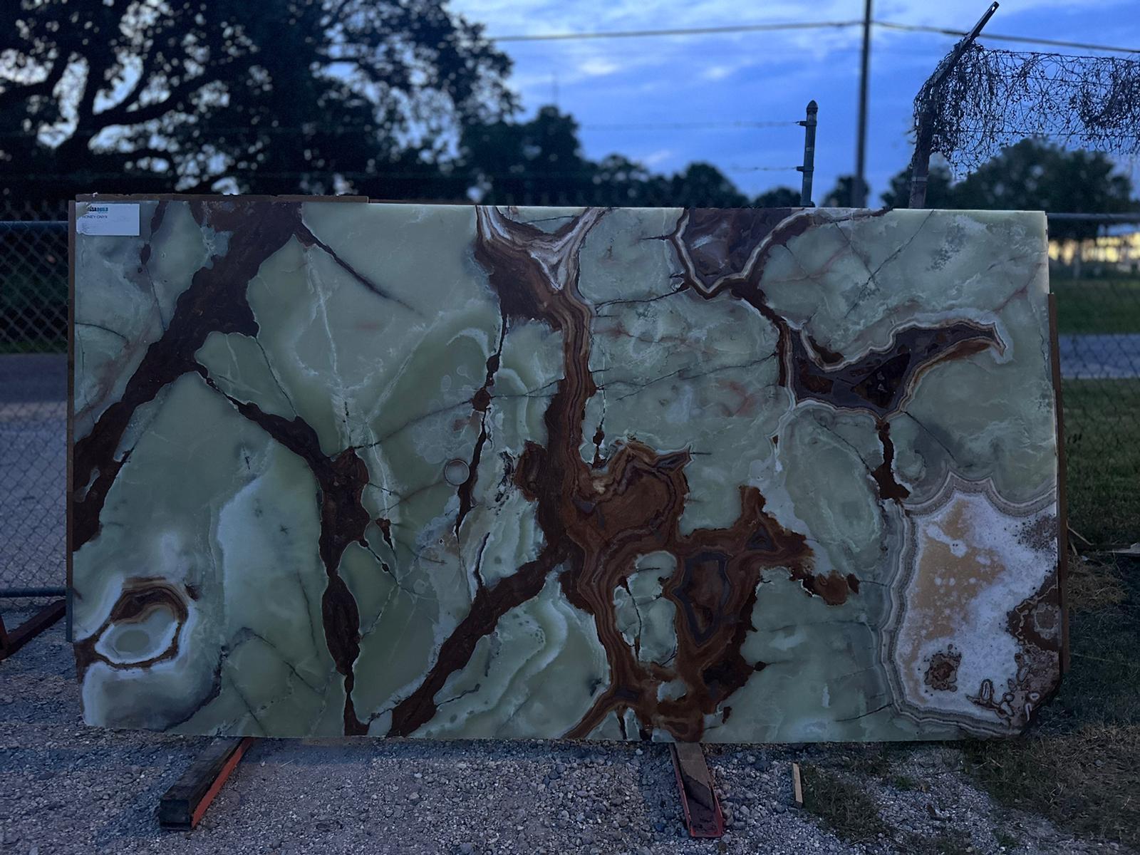 Honey Onyx